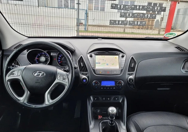 Hyundai ix35 cena 49900 przebieg: 192000, rok produkcji 2014 z Skórcz małe 172